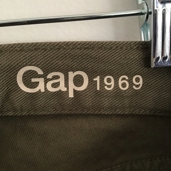 Gap girlfriend distressed cotton army olive green mid rise jeans sz 30 R - Picture 8 of 13
